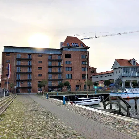 Meine Speicher-Zeit Barth Exterior photo